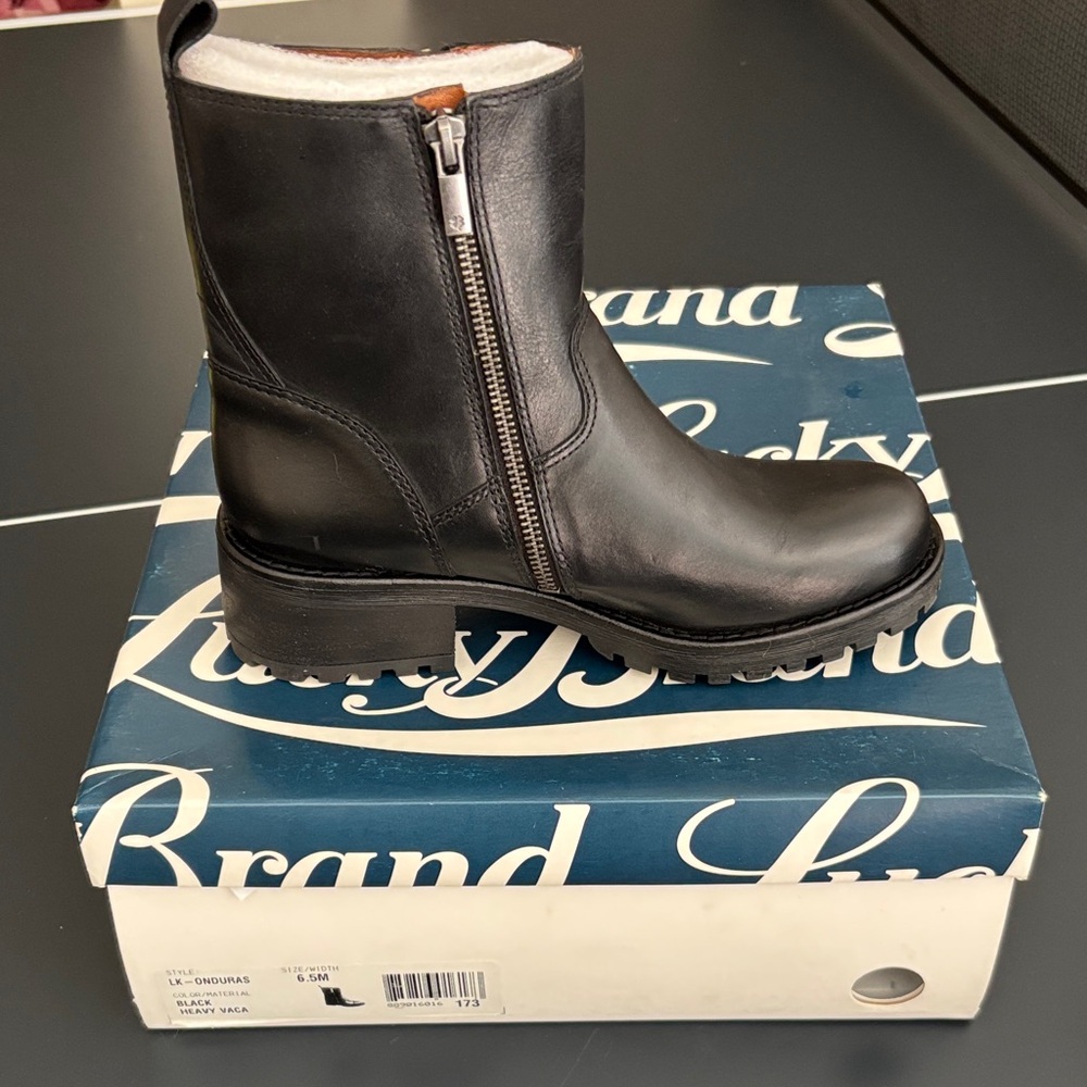 Lucky Brand Black Leather Zipper Boots